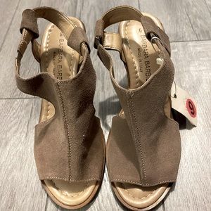 Suede tan heels (Women’s size 6) $25